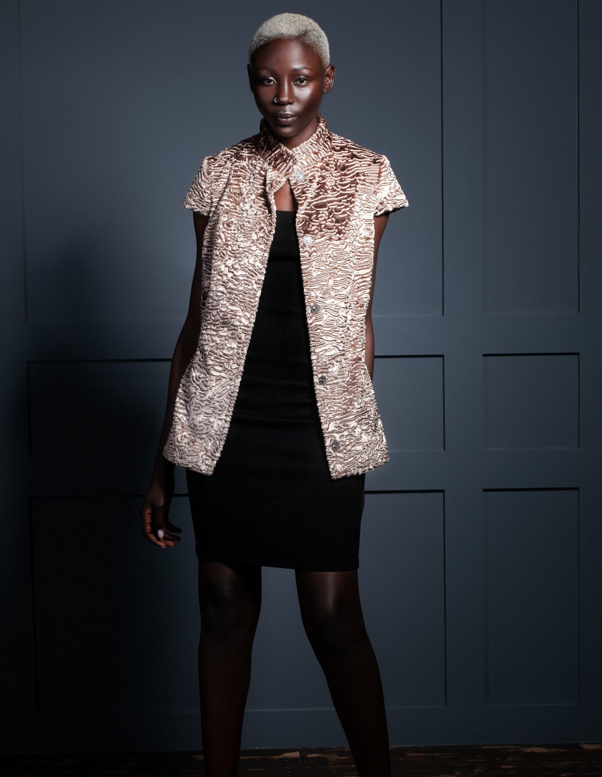 Photo #2 - Vest eco fur Tissavel - astrakhan onyx