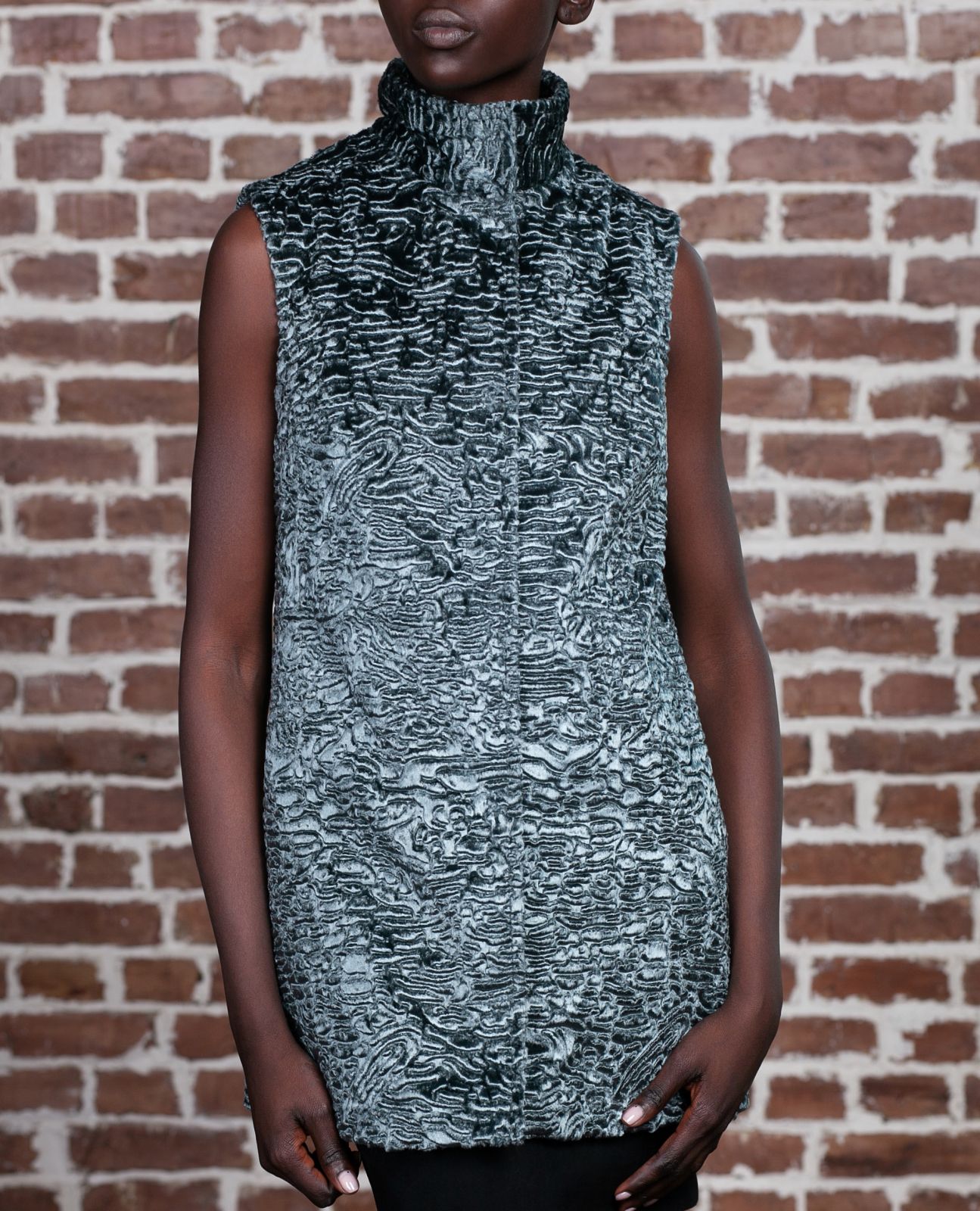 Photo #3 - Vest eco fur Tissavel - astrakhan marengo