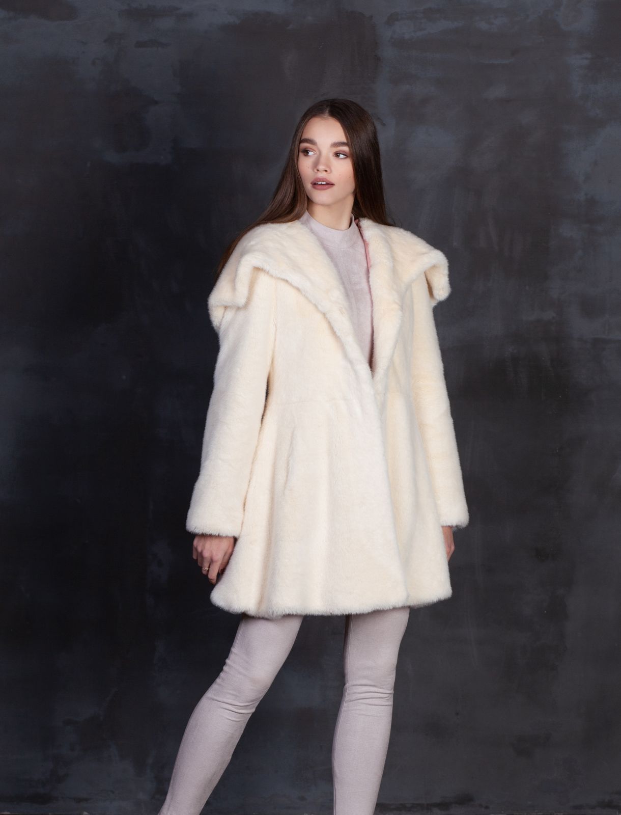 Photo #4 - Coat eco fur Tissavel - mink pearl