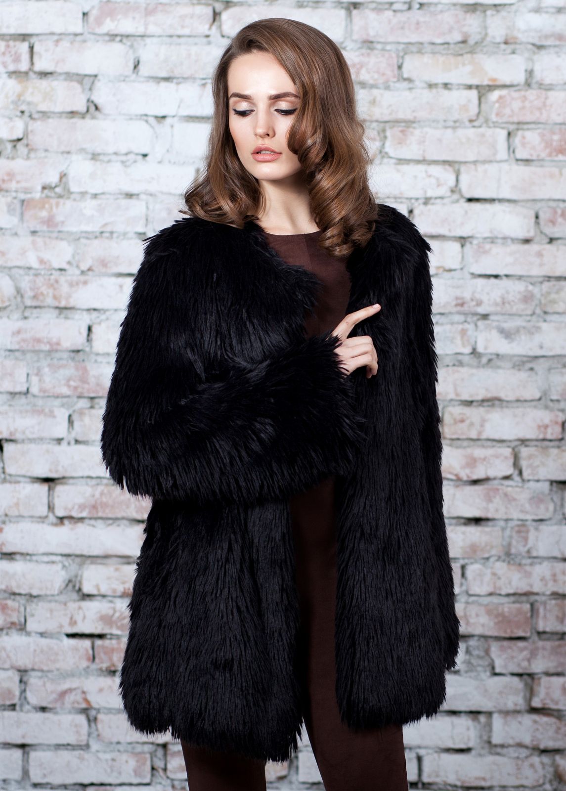 Photo #4 - Coat eco fur Tissavel - lama obsidian