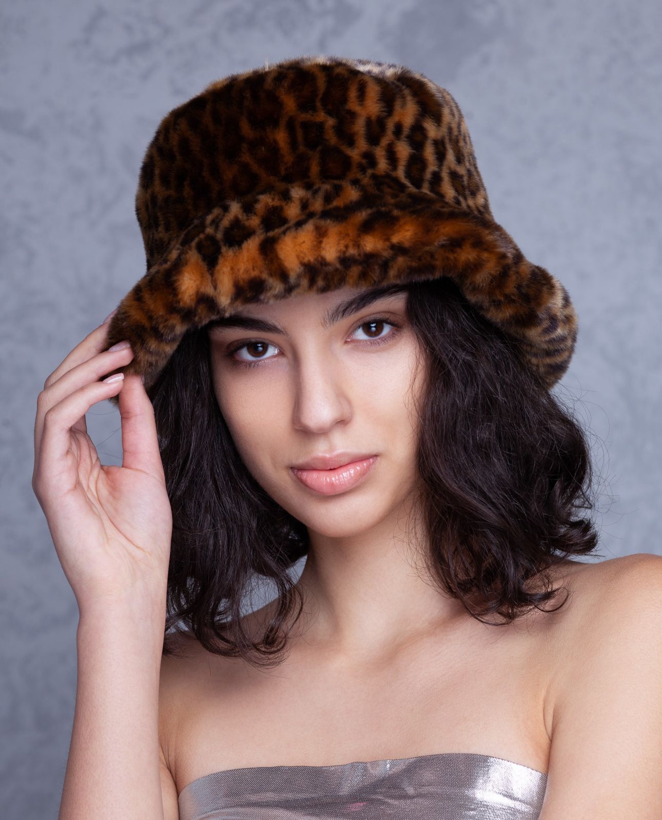 Photo #1 - Bucket hat eco fur Tissavel - leopard