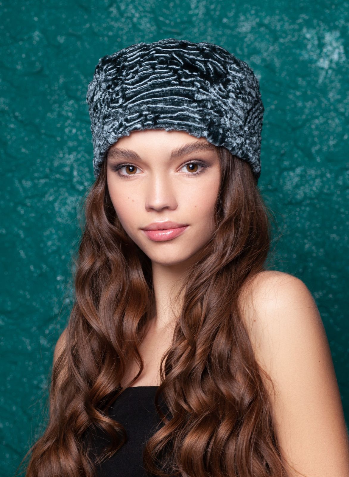 Photo #1 - Hat eco fur Tissavel - astrakhan marengo