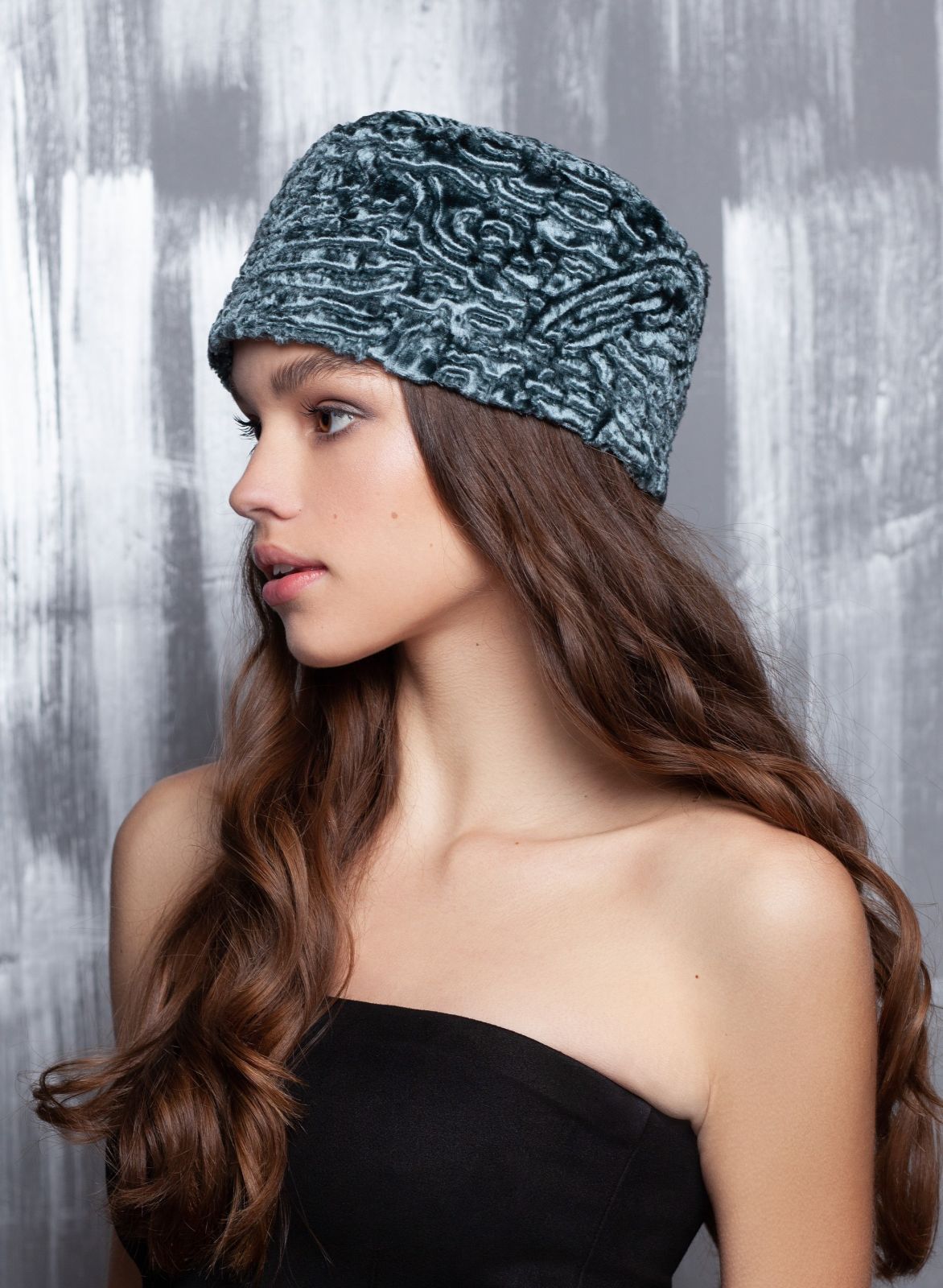 Photo #2 - Hat eco fur Tissavel - astrakhan marengo