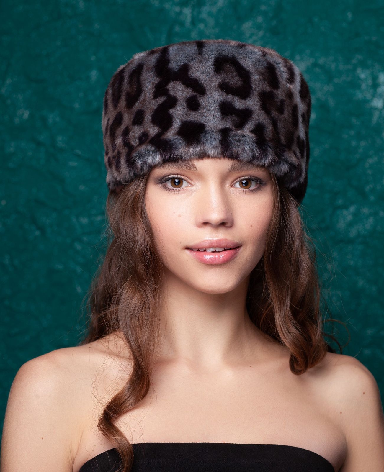 Photo #1 - Hat eco fur Tissavel - snow leopard